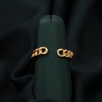 خاتم نسائي زركون بتصميم ملفت