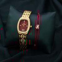 طقم نسائي بتصميم متفرد بسير من الاستيل المتميز بلم...