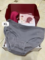 بانتي رمادي من مجموعة الراحة الشهرية