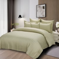 مفرش فندقي مزدوج مع الحشوة القابلة للنزع - 9 قطعة...