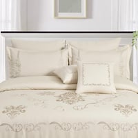 مفرش مزدوج مطرز - 9 قطع - سلسلة لورا - كريمي