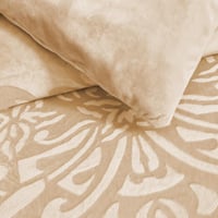 مفرش مزدوج مخمل - 7 قطع - سلسلة لامورا - جمل