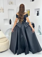 فستان سهرة فخم باللون الاسوي