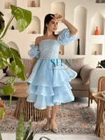 فستان سماوي منفوش