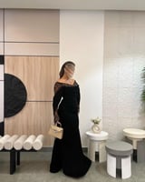 فستان اسود طويل سادة بشك