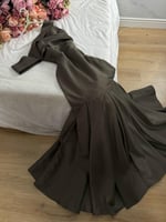 فستان نسائي زيتي