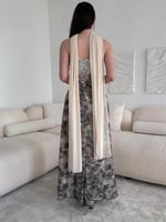 فستان سهرة رمادي فخم