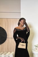 فستان اسود طويل سادة بشك