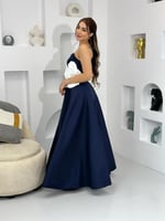 فستان سهرة فخم باللون الكحلي