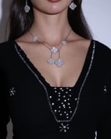 فستان اسود فخم قصير