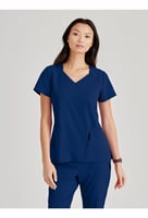 بلوزة سكراب نسائي باركو برقبة شكل حرف v