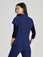 بلوزة سكراب نسائي يونيفاي باركو | Barco