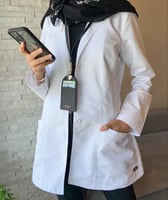 حامل البطاقات كيت سبيد