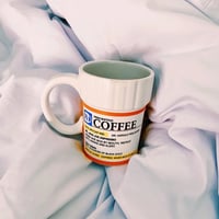 كوب سيراميك مكتوب عليه وصفات طبيه