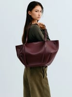 حقيبة تشارلز اند كيث charles and keith