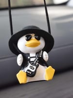 تعليقة البطة المتأرجحة لزينة السيارة