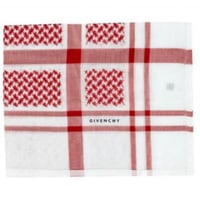 شماغ جيفنشي +غترة ايمانويل انقارو