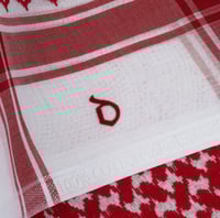 شماغ ديليكيت أحمر