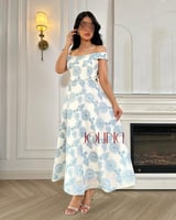 فستان توب بالورود باللون الازرق السماوي