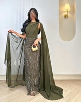 فستان سهرة زيتي مطرز مع شال طويل