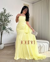 فستان اصفر فاتح