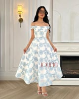 فستان توب بالورود باللون الازرق السماوي