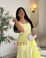 فستان اصفر فاتح