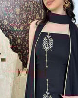 جلابية لون اسود قطعتين