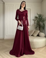 فستان عنابي