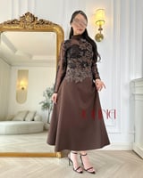 طقم سهره بني بتطريز لامع