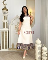 طقم أوف وايت بتطريز تراث