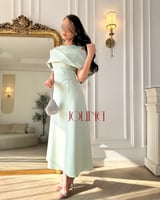 فستان تفاحي اوف شولدر بتطريز كريستال