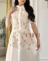 فستان سكري قطعتين بياقة ونقشات زهرية