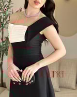 فستان أسود ون شولدر باللون الابيض