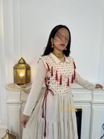 جلابية يوم التأسيس لون بيج