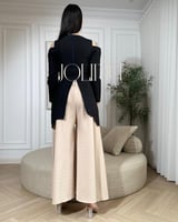 جمب سوت اسود مع بيج