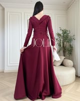 فستان عنابي