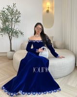 فستان ازرق جوخ اوف شولدر بتطريز من الحواف