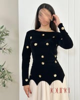 فستان سواريه أسود وبيج باكمام