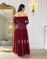 فستان سهرة برغندي أوف شولدر بترتر لامع