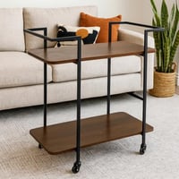 عربة تقديم أنيقة بتصميم معدني وعجلات لسهولة الحركة...