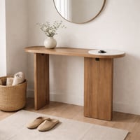 كونسول أنيق بتصميم عصري وبسيط، يجمع بين الخشب والل...