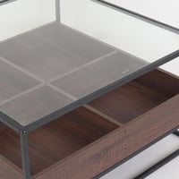 طاولة قهوة وسط كوفي – سطح زجاج ودرج مقسّم