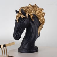 مجسم راس حصان اسود