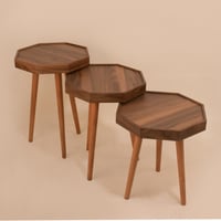 طقم 3 طاولات خدمة خشبية - لون بني