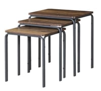 طقم طاولات جانبية بتصميم عصري، سطح خشبي وساق معدني...