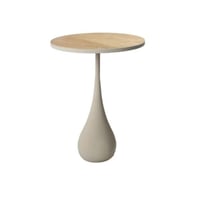 طاولة جانبية دائرية أنيقة بسطح خشبي وقاعدة بيج.