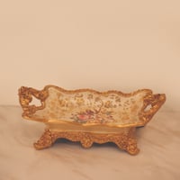 تحفة كلاسيكية بتصميم ايطالي (عمق الصحن 4سم والوزن...