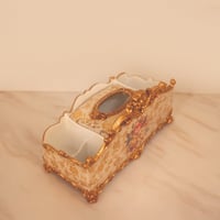 علبه مناديل كلاسيكيه بتصميم ايطالي (الوزن 2.2 كيلو...