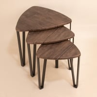 طاولات خدمة 3 قطع سطح خشبي وقواعد حديد